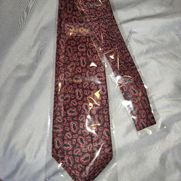 Men's Napoleon Paisley Silk Necktie - Picture 2 of 3